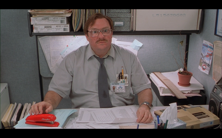 A still from 'Office Space' (1999)