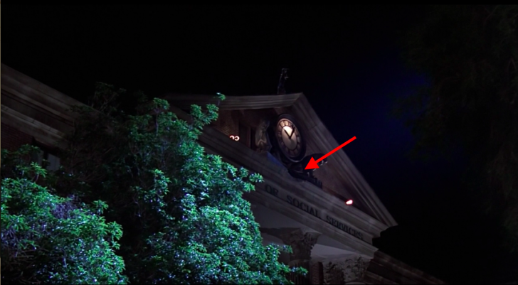 A screen shot from 'Back to the Future' (1985)