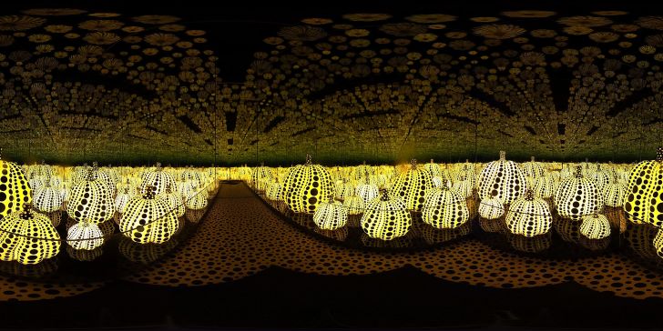 An installation using pumpkin shapes and mirrors