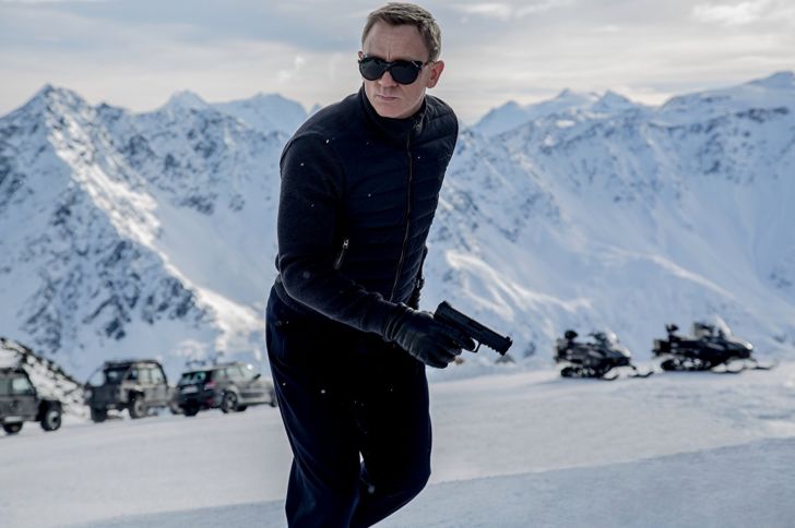 Daniel Craig stars at James Bond in 'Spectre' (2015)