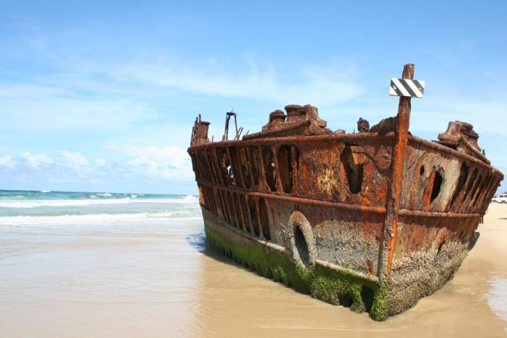 Shipwreck of SS Maheno on Fraser Island, Australia