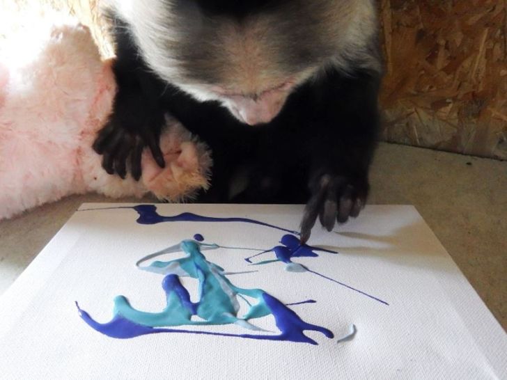 Pockets Warhol working the canvas