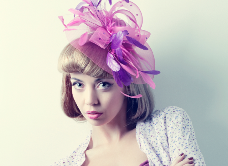 Woman wearing a fascinator